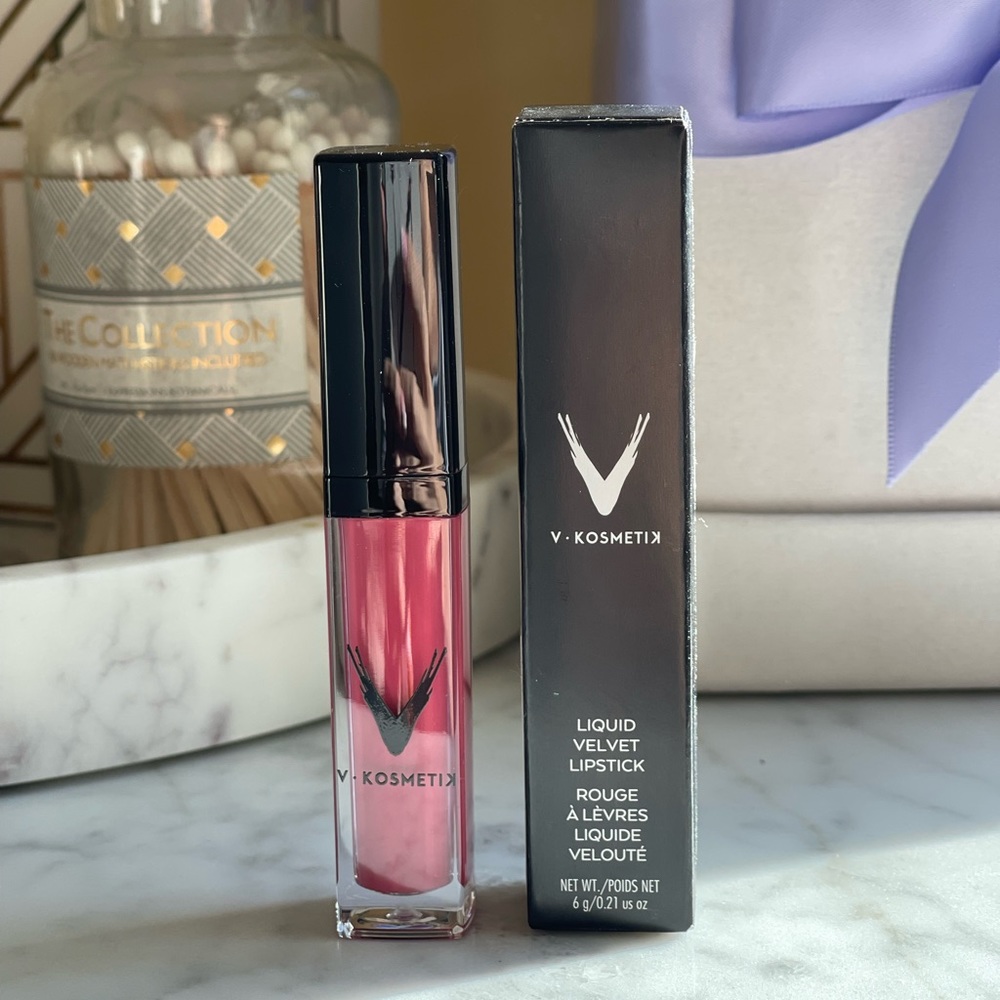 V-Kosmetik liquid velvet pink(bubbly) lipstick, Made in Canada, brand new